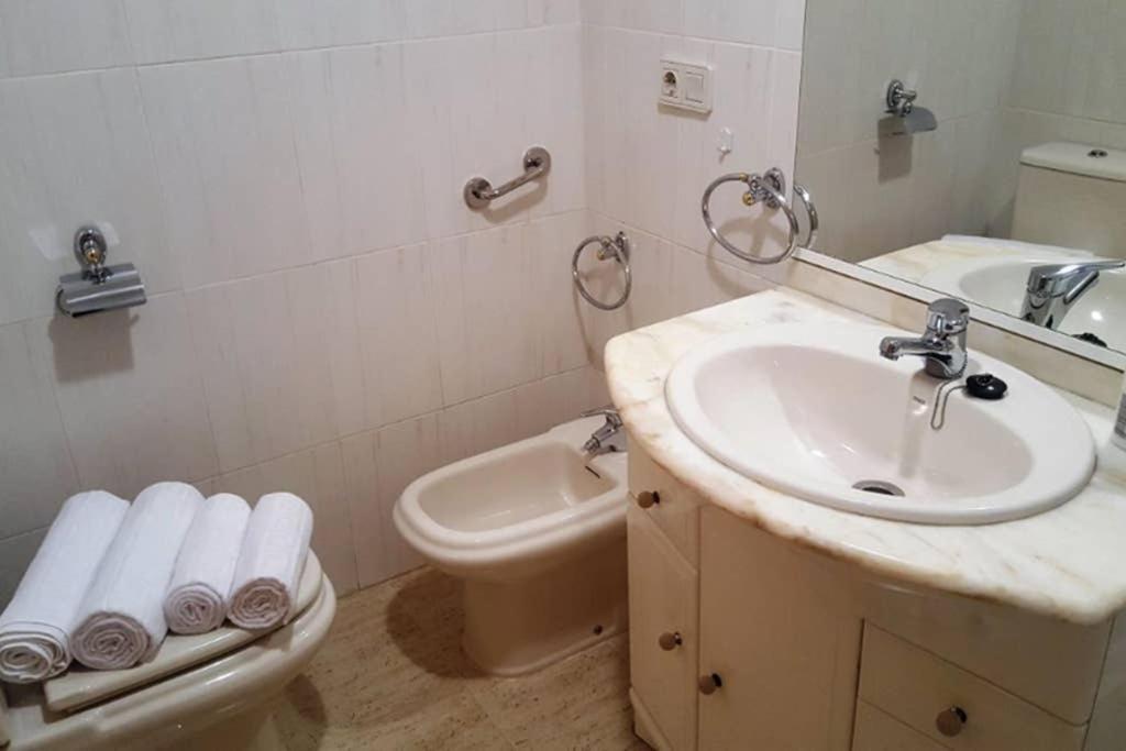 Ferienwohnung Encantador Apartamento En El Centro Alicante Exterior foto